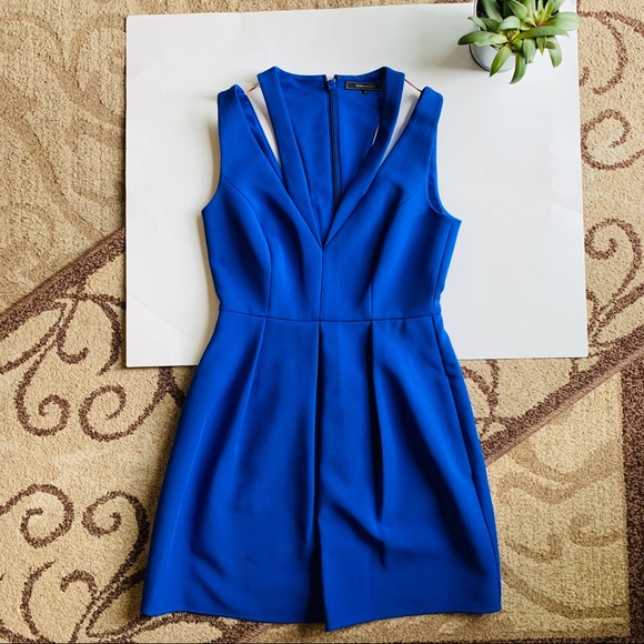 BCBGMAXAZRIA Blue Sleeveless A-Line Mini Dress - Picture 5 of 11